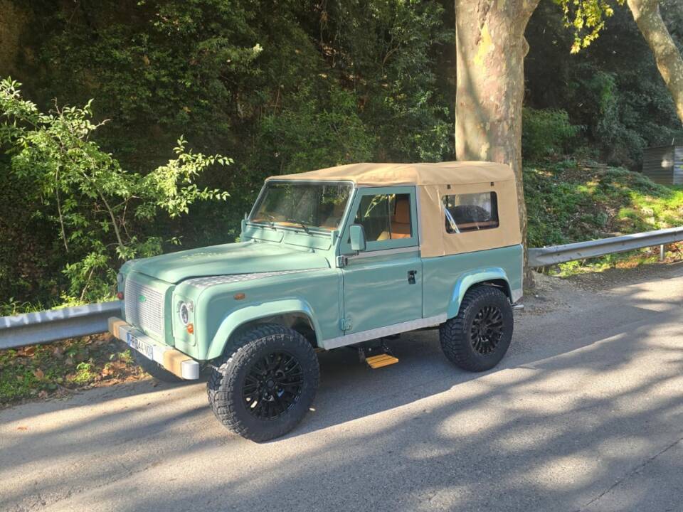Image 61/72 of Land Rover 90 (1987)