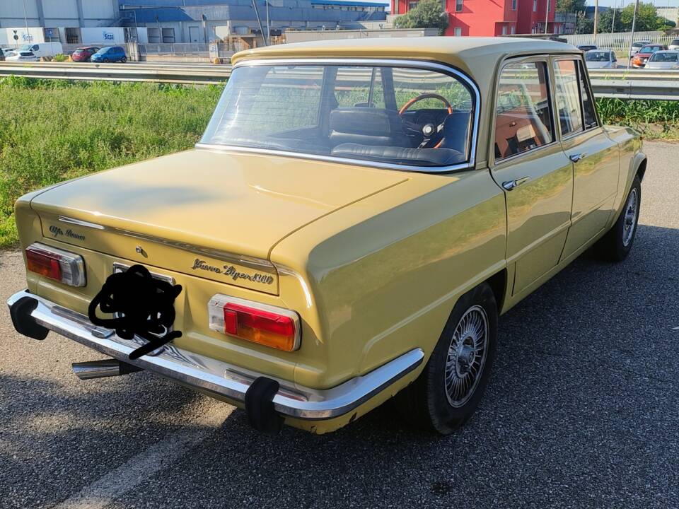 Bild 3/10 von Alfa Romeo Giulia Nuova Super 1300 (1975)