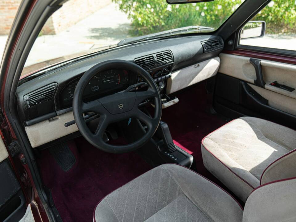 Immagine 25/46 di Autobianchi Y10 (1993)