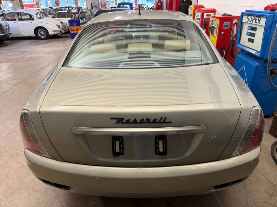 Bild 16/17 von Maserati Quattroporte 4.2 (2005)