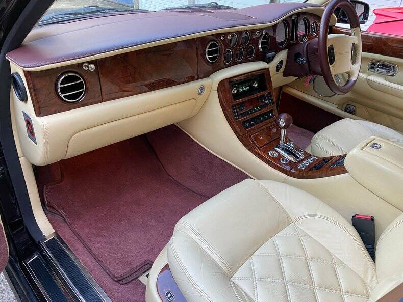 Imagen 10/50 de Bentley Arnage T (2002)