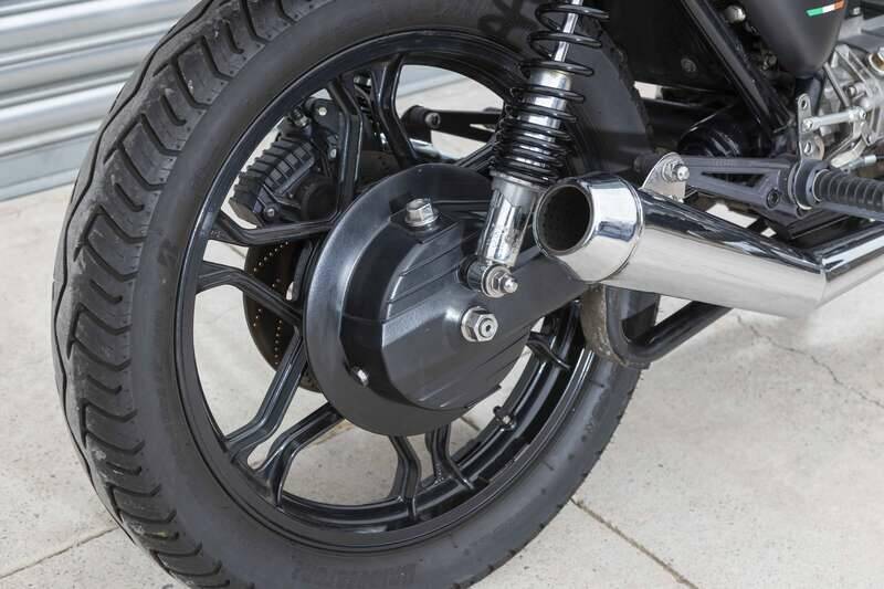 Bild 37/38 von Moto Guzzi 1000 SP (1981)