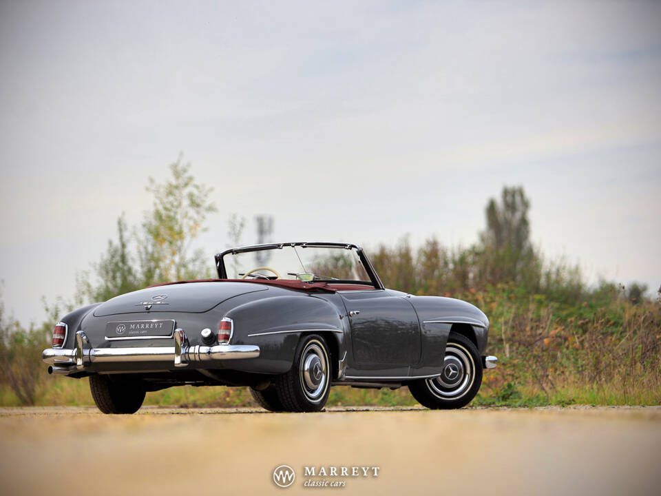 Image 41/59 of Mercedes-Benz 190 SL (1958)