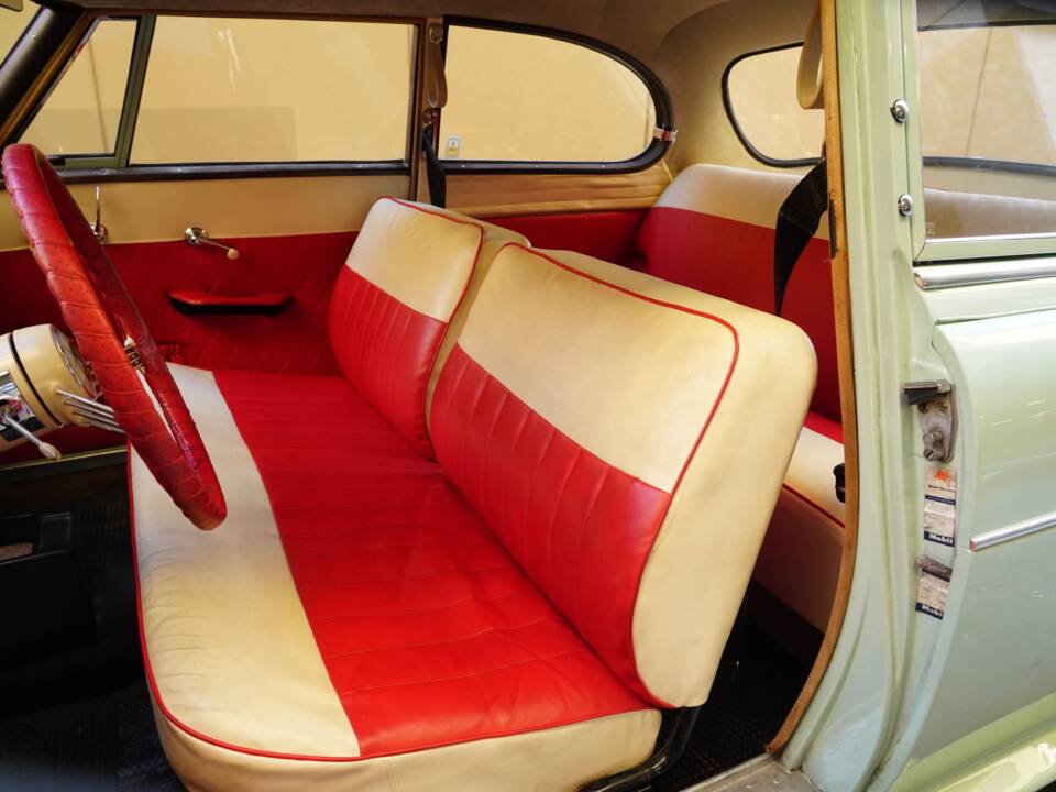 Image 21/83 of Borgward Isabella (1959)