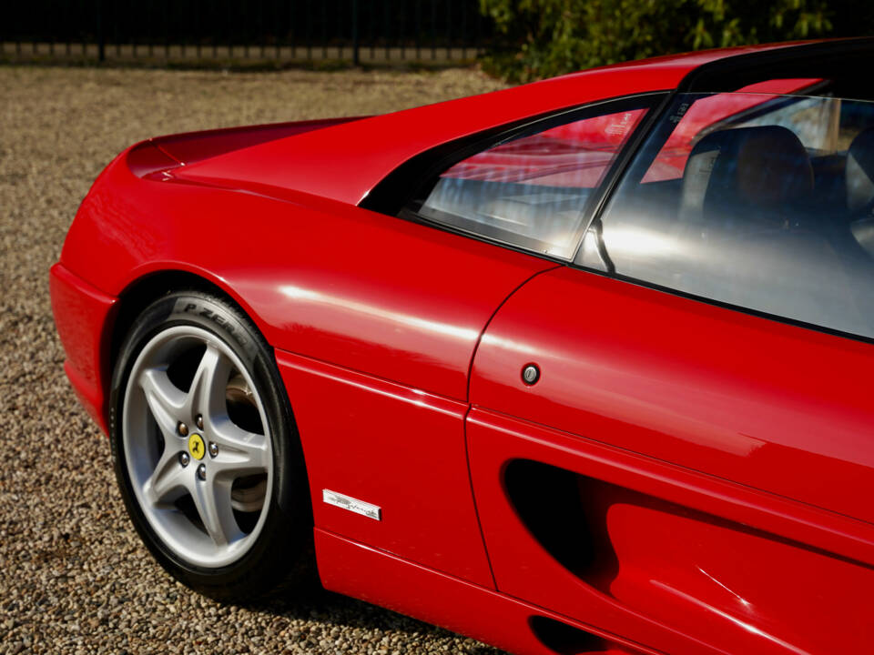 Afbeelding 26/50 van Ferrari F 355 GTS (1997)