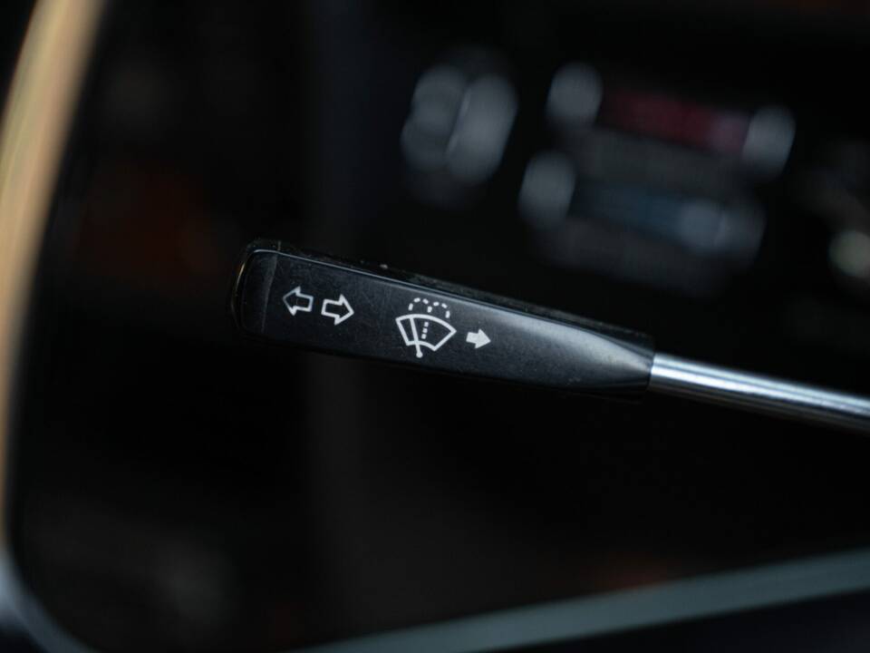 Bild 43/50 von Bentley Eight (1980)