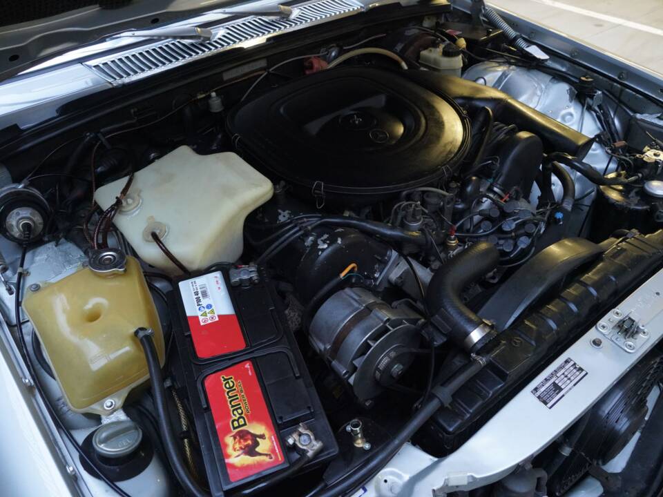 Bild 89/95 von Mercedes-Benz 450 SEL 6,9 (1976)