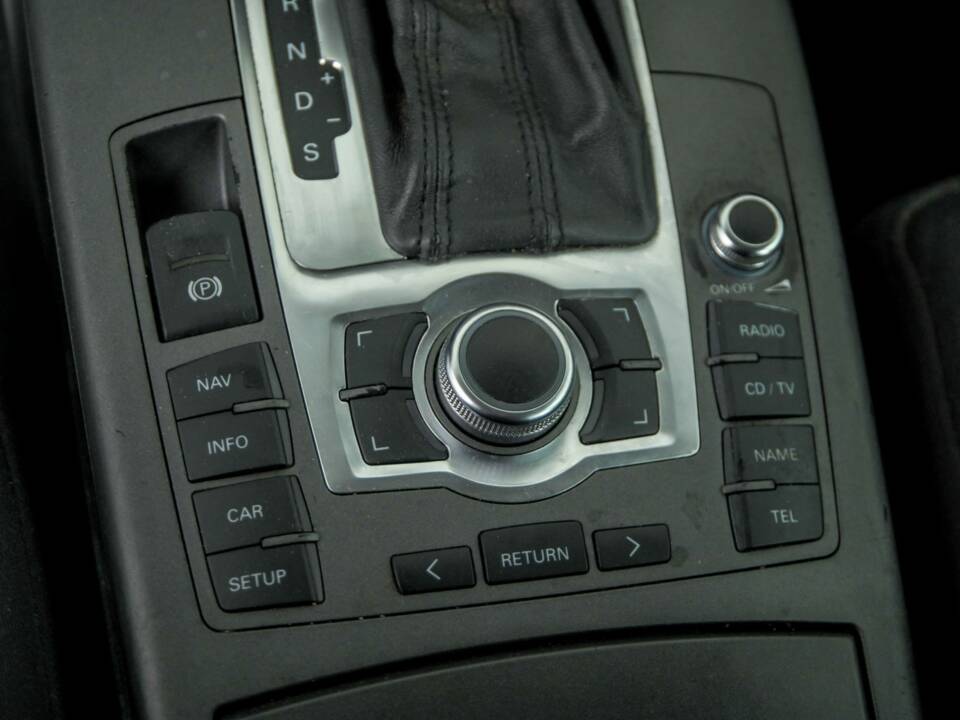 Immagine 30/45 di Audi A6 Avant 2.4 (2006)