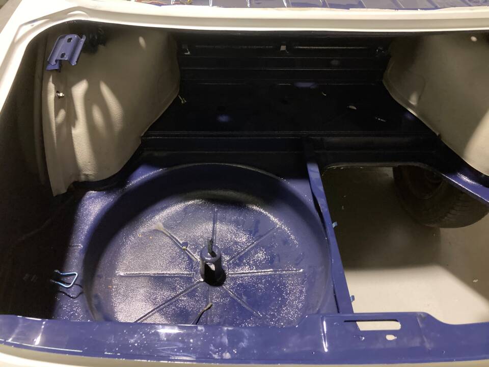 Image 77/79 of BMW 2000 CS (1969)