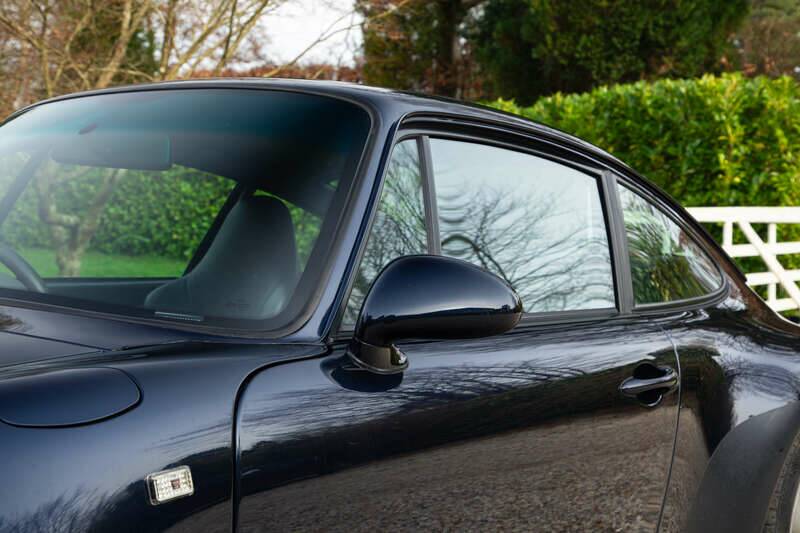 Bild 26/50 von Porsche 911 Carrera 4 (1995)