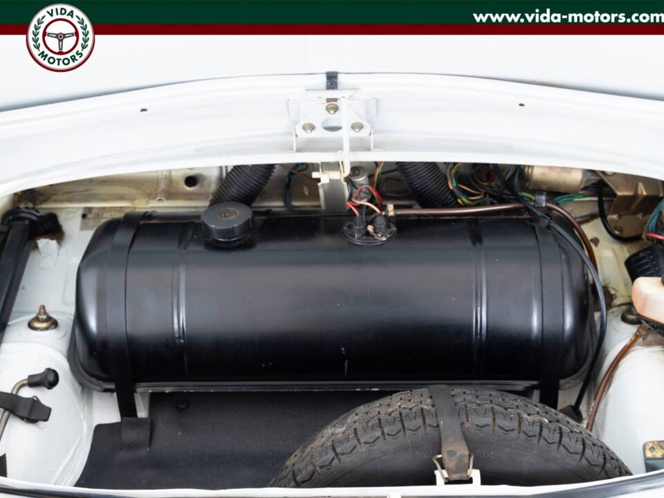 Afbeelding 8/10 van FIAT 500 L (1971)