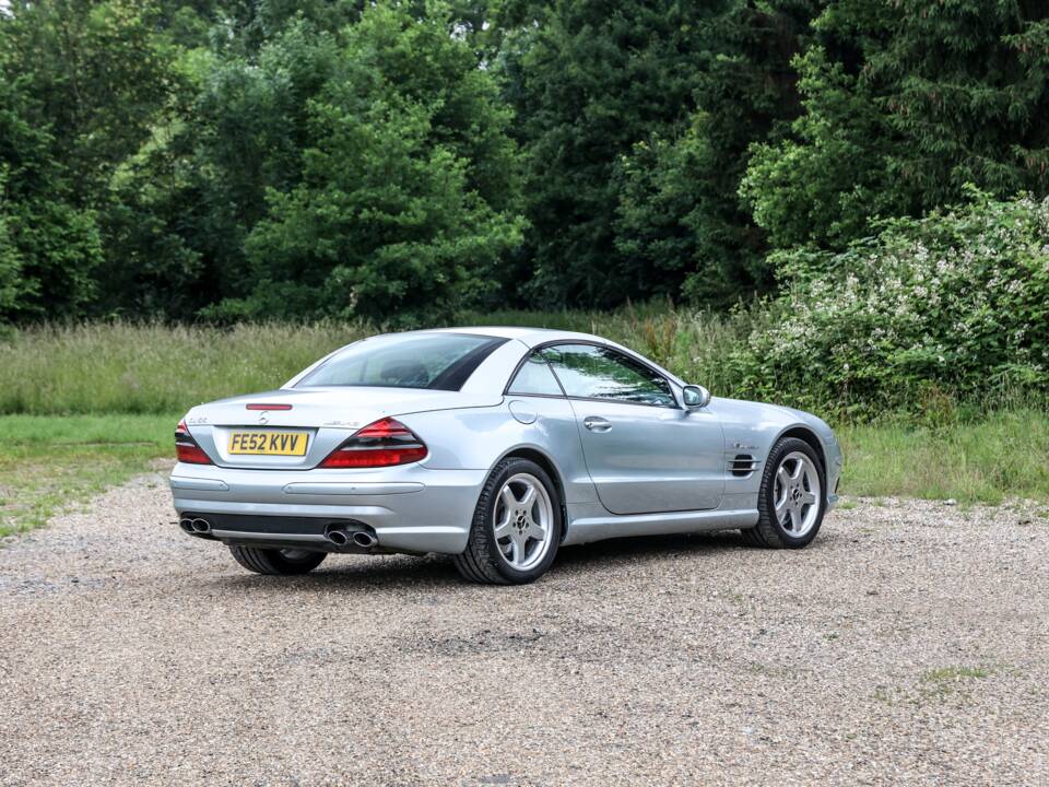 Afbeelding 28/40 van Mercedes-Benz SL 55 AMG (2003)