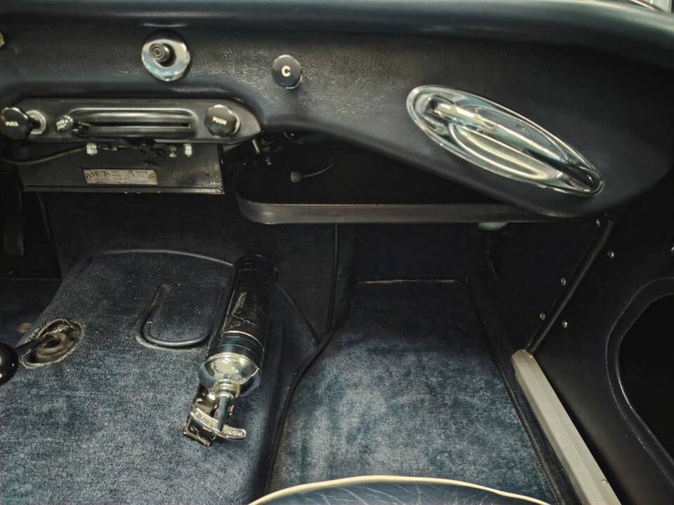 Imagen 54/72 de Austin-Healey 100/6 (BN4) (1957)