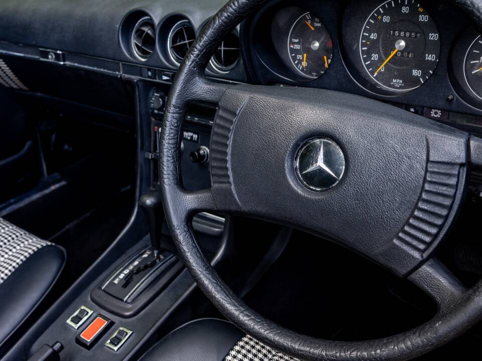 Bild 23/45 von Mercedes-Benz 450 SL (1977)