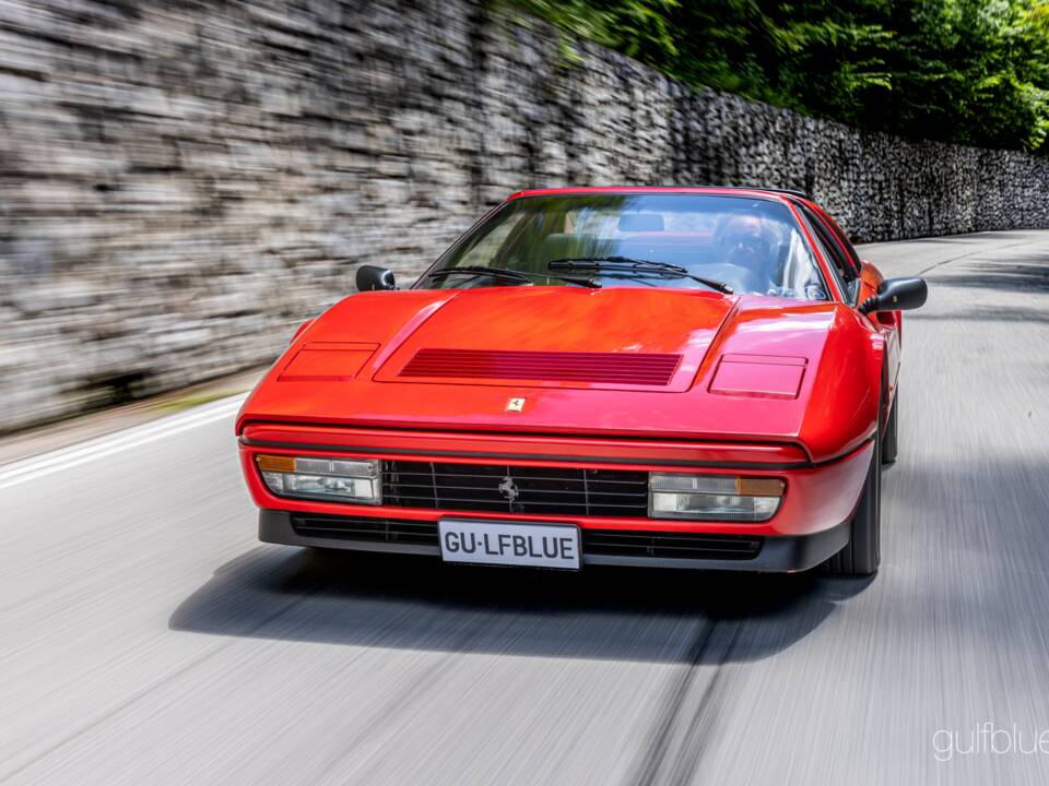 Image 1/73 of Ferrari 208 GTS Turbo (1989)