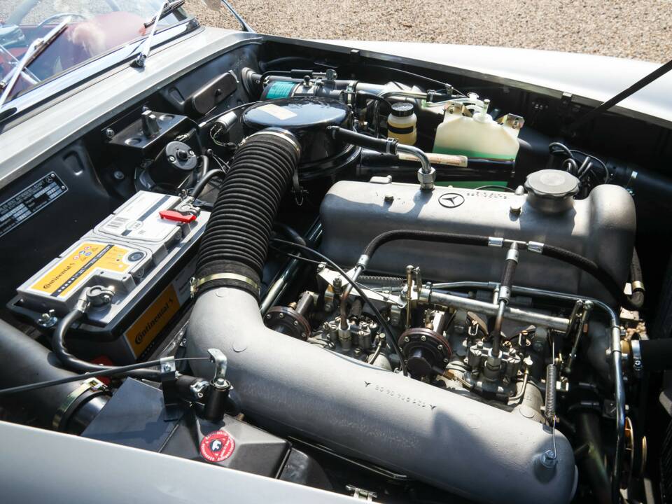 Image 25/50 de Mercedes-Benz 190 SL (1960)