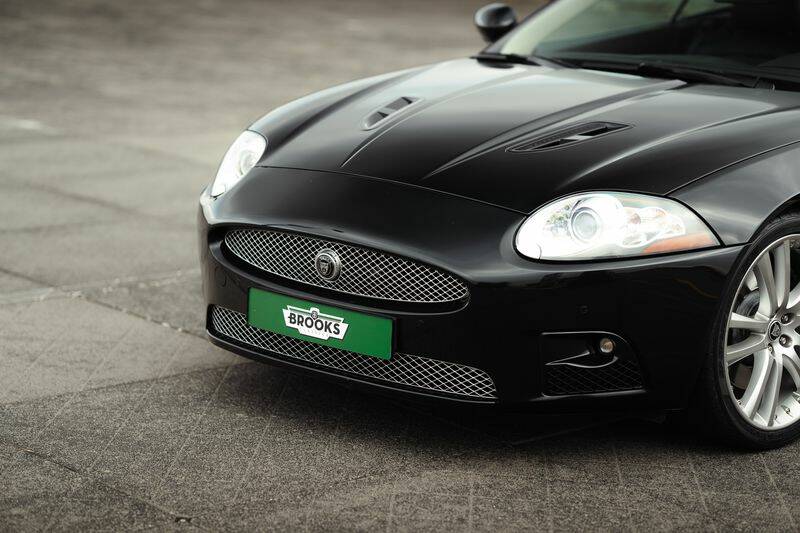 Imagen 2/37 de Jaguar XKR (2008)