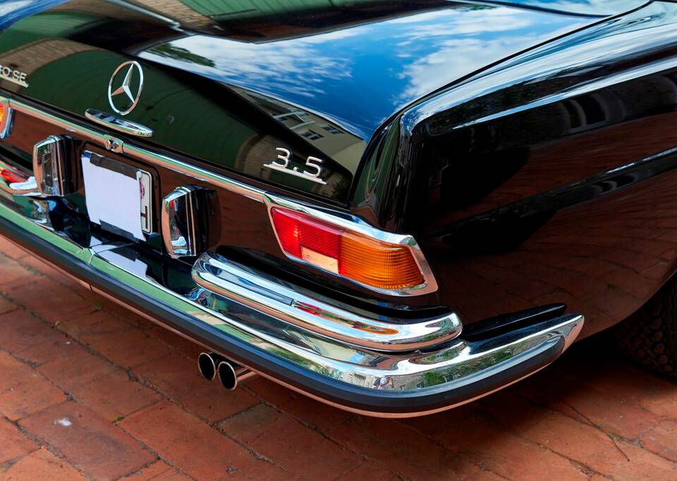 Image 101/188 of Mercedes-Benz 280 SE 3,5 (1971)