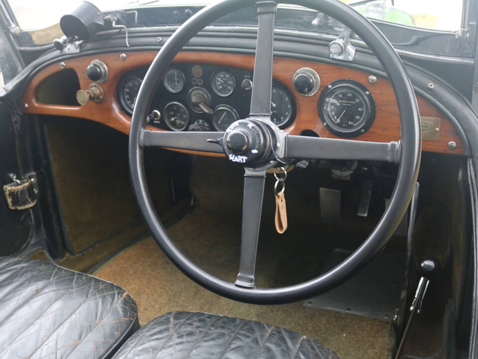 Image 18/33 de Lagonda 2 Litre Continental Tourer (1932)