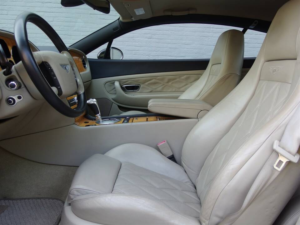 Immagine 45/100 di Bentley Continental GT (2006)