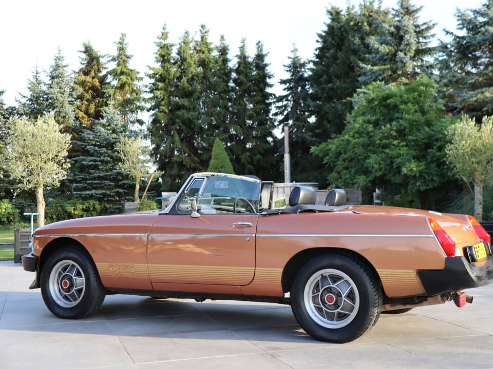 Image 3/50 of MG MGB Limited Edition (1981)