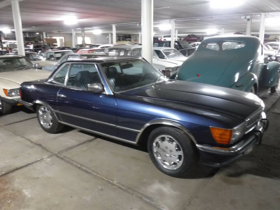 Imagen 43/50 de Mercedes-Benz 380 SL (1982)