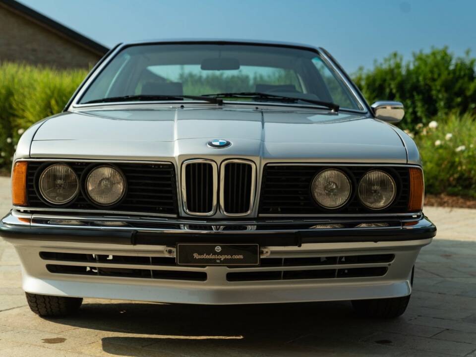 Imagen 11/50 de BMW 635 CSi (1979)