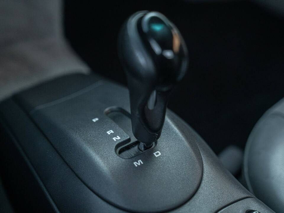 Image 42/50 of Porsche Boxster (1997)