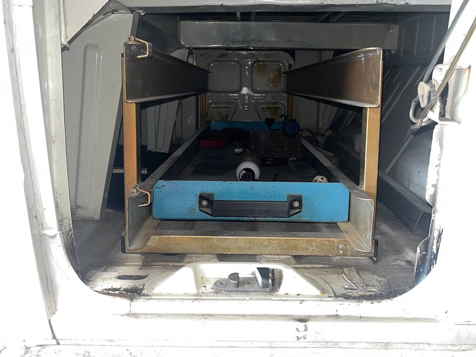 Bild 19/27 von Volkswagen T3 Pritsche 2.1 (1991)
