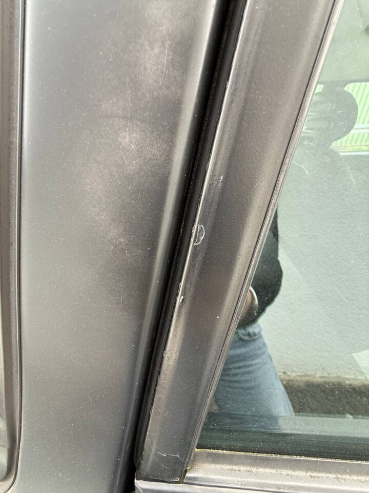 Image 37/54 of Volvo 245 GL (1990)