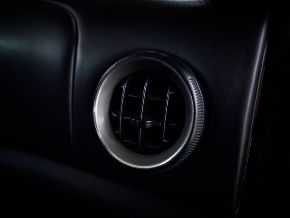 Bild 88/98 von Ferrari 550 Maranello (1998)