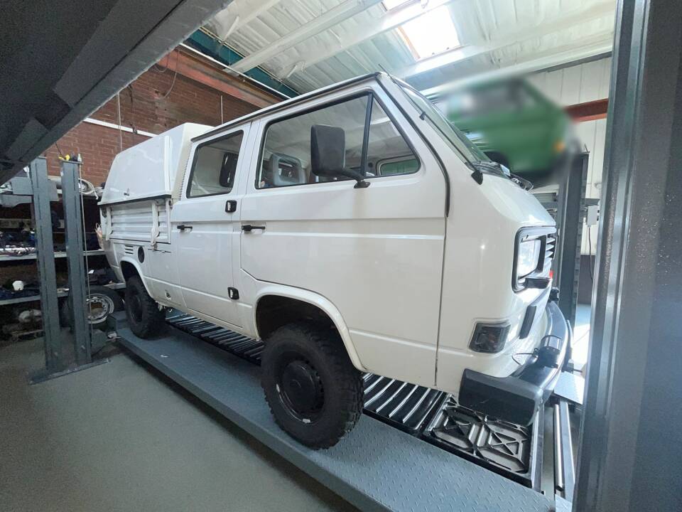 Bild 3/27 von Volkswagen T3 Pritsche 2.1 (1991)