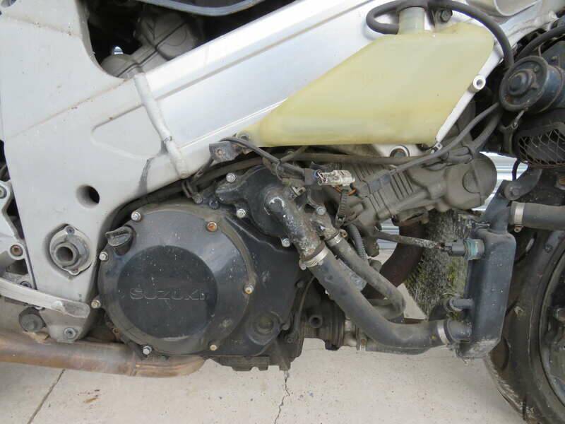 Bild 4/31 von Suzuki TL 1000R (1998)
