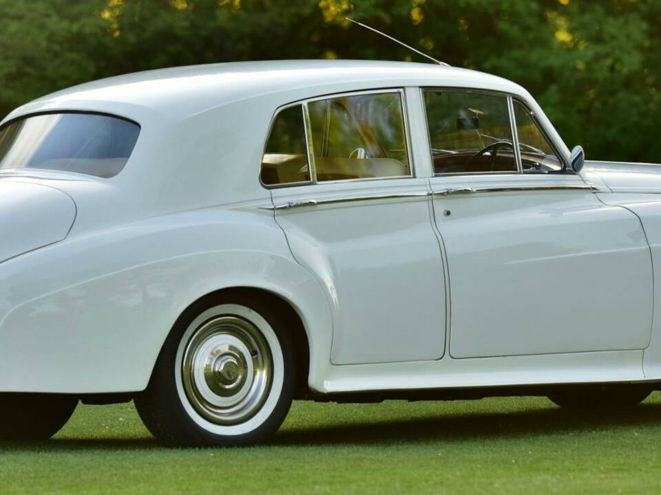 Bild 27/50 von Bentley S 2 (1961)