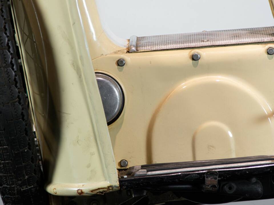 Image 36/50 of Moto Guzzi DUMMY (1951)