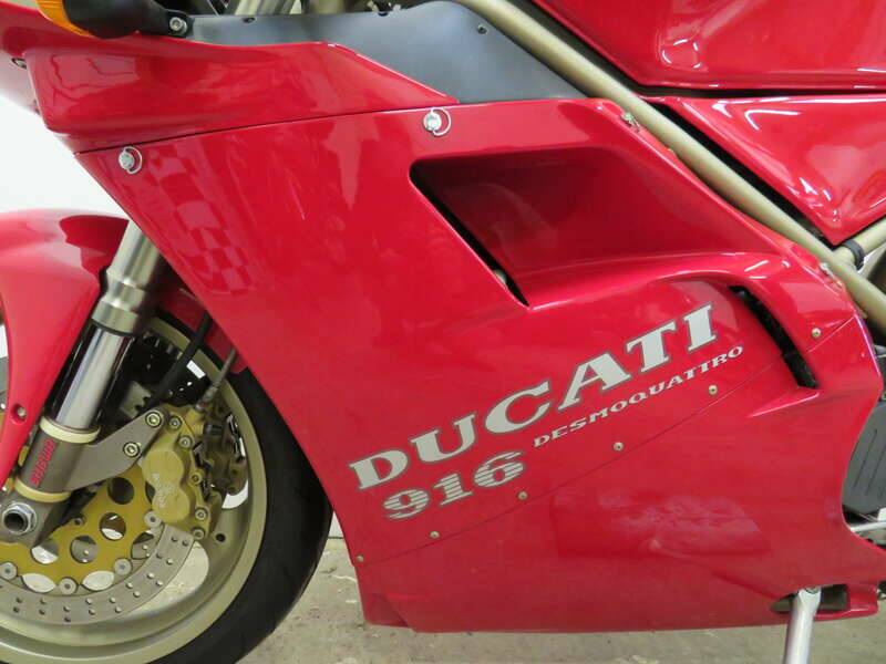Bild 4/47 von Ducati 916 Strada (1994)