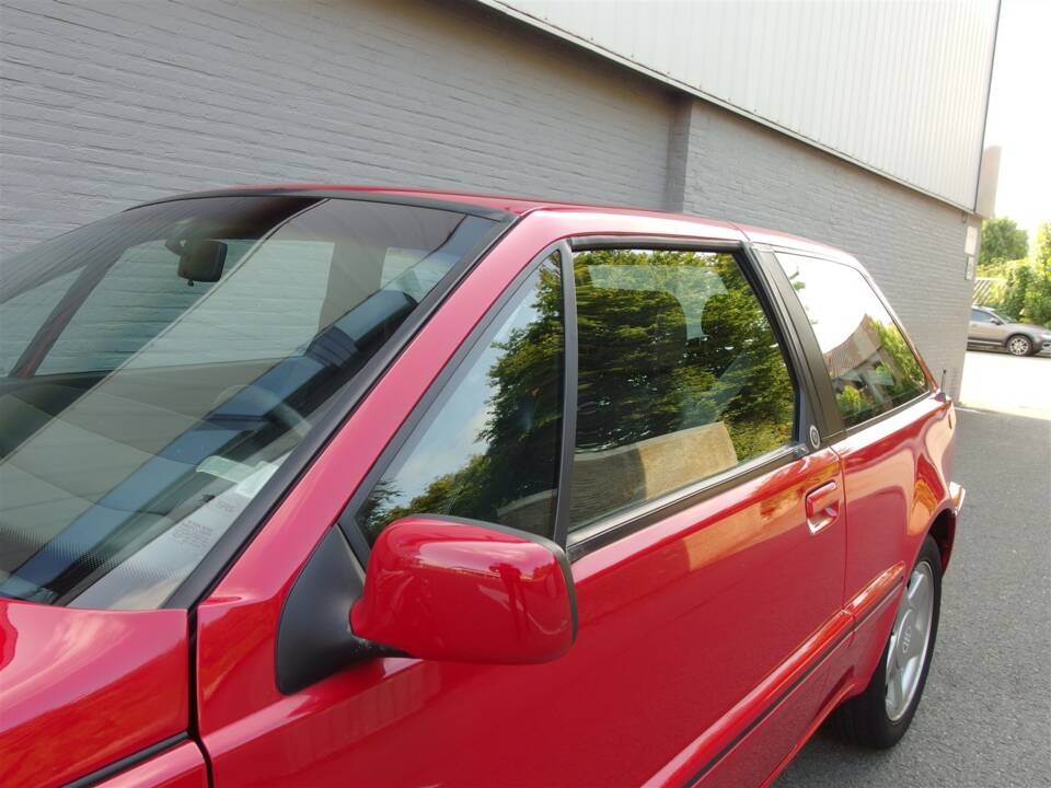 Image 37/93 de Volvo 480 ES (1995)