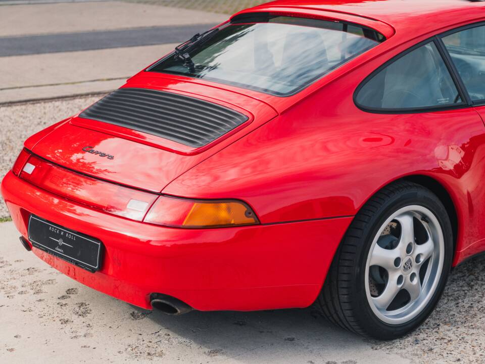 Imagen 14/37 de Porsche 911 Carrera (1995)