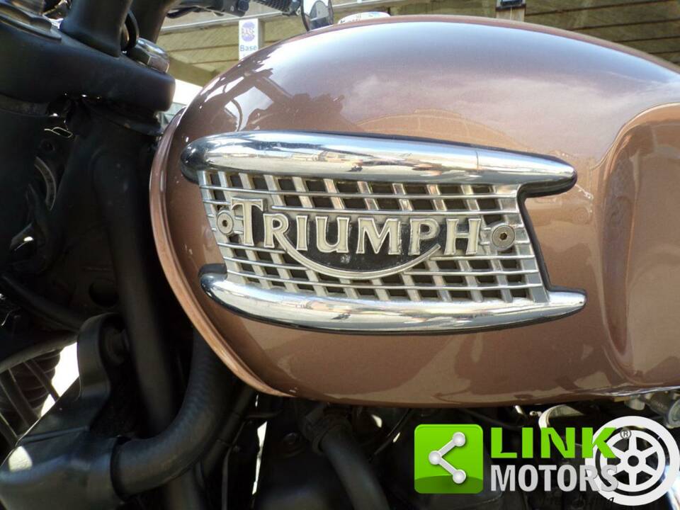 Imagen 5/10 de Triumph DUMMY (2000)