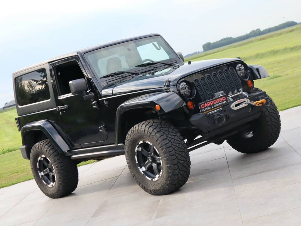 Image 13/50 of Jeep Wrangler 3.8 Rubicon (2011)