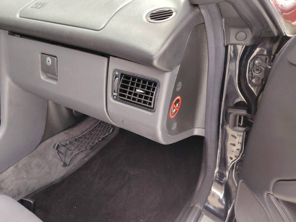 Bild 36/46 von Mercedes-Benz SLK 200 (2000)