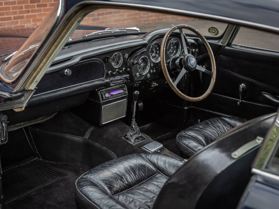 Image 57/72 de Aston Martin DB 4 (1962)