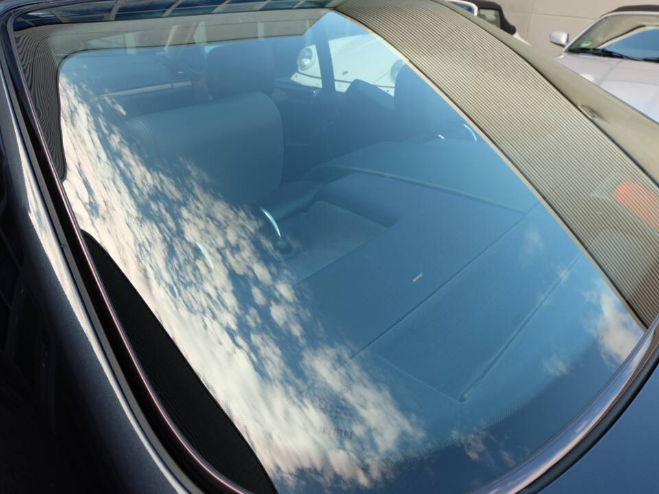 Image 53/70 de Mercedes-Benz CL 500 (1997)