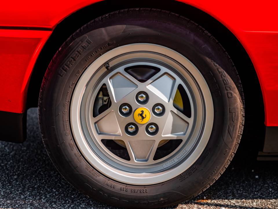 Immagine 39/50 di Ferrari Mondial T (1992)