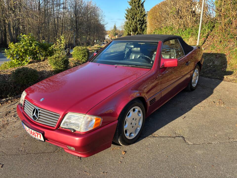 Afbeelding 53/64 van Mercedes-Benz SL 500 (1996)