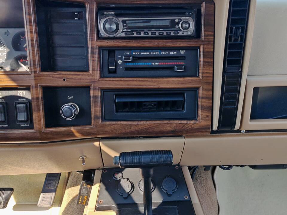 Immagine 31/37 di Jeep Cherokee (1991)