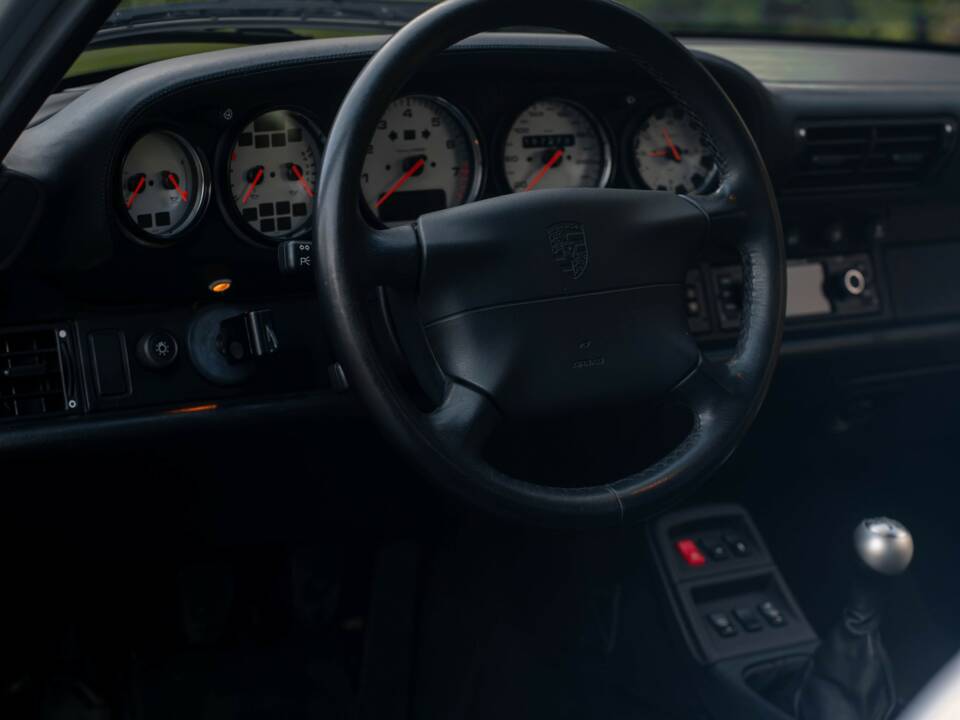 Afbeelding 7/19 van Porsche 911 Carrera 4S (1998)