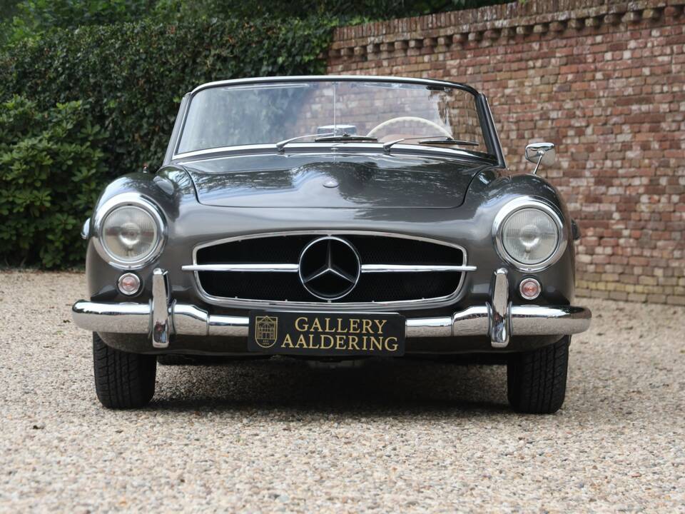 Image 5/50 of Mercedes-Benz 190 SL (1956)