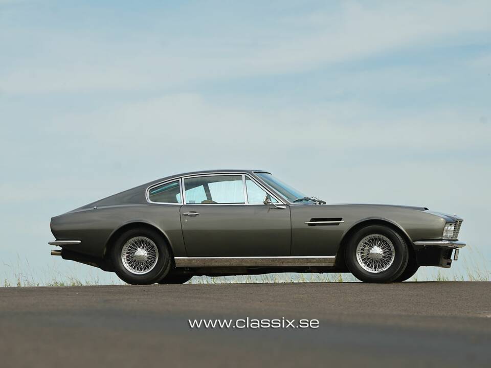 Bild 2/22 von Aston Martin DBS (1972)