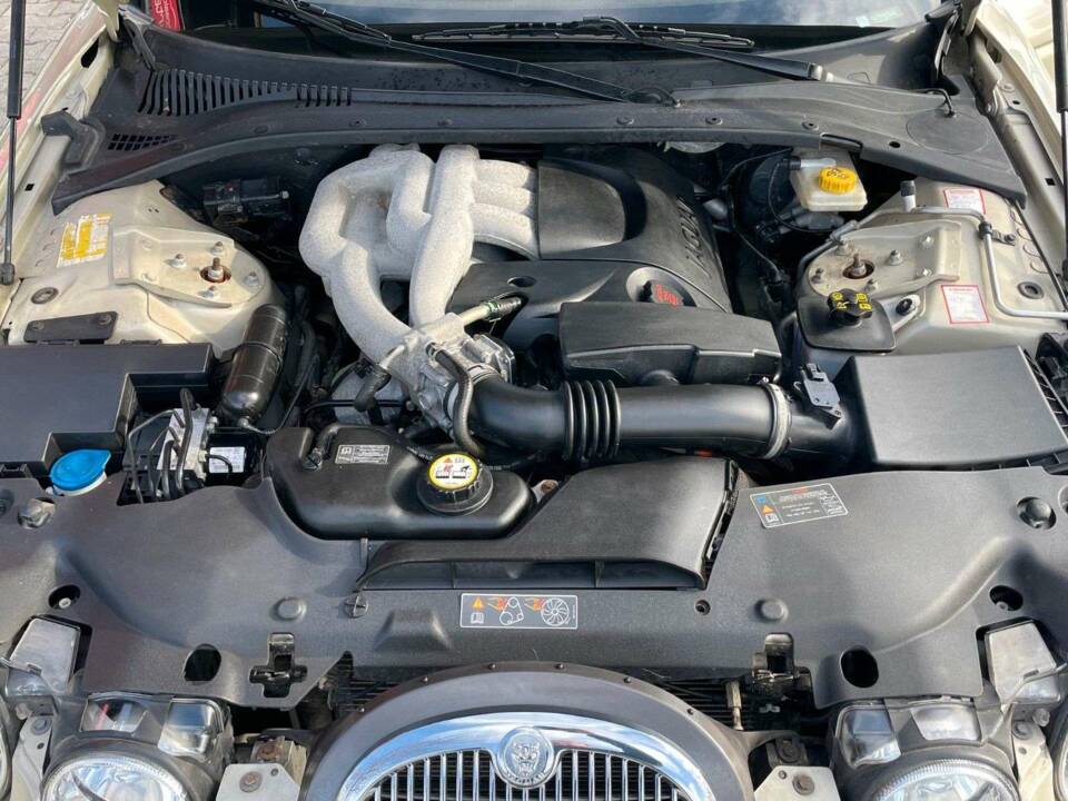 Afbeelding 15/17 van Jaguar S-Type 3.0 V6 (2006)